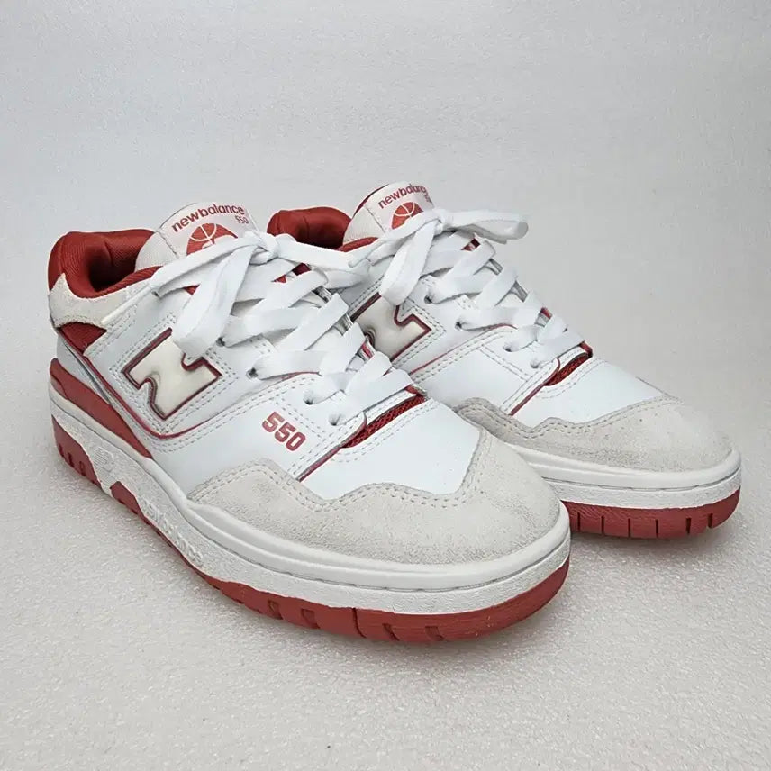 [BUNJANG] New Balance 550 Youth/Women's Sneakers White/Red/Ivory (230mm) / 뉴발란스 550 여성/아동 운동화 (230mm)