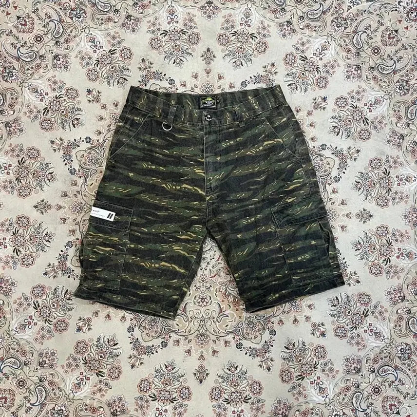 [BUNJANG] WTAPS Tiger Camo Pattern Shorts / 더블탭스 타이거 카모패턴 반바지