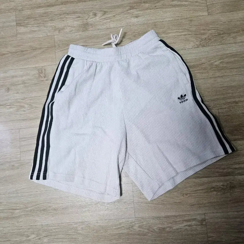 [BUNJANG] Adidas Adicolor Waffle Pants / 아디다스 아디컬러 와플 팬츠