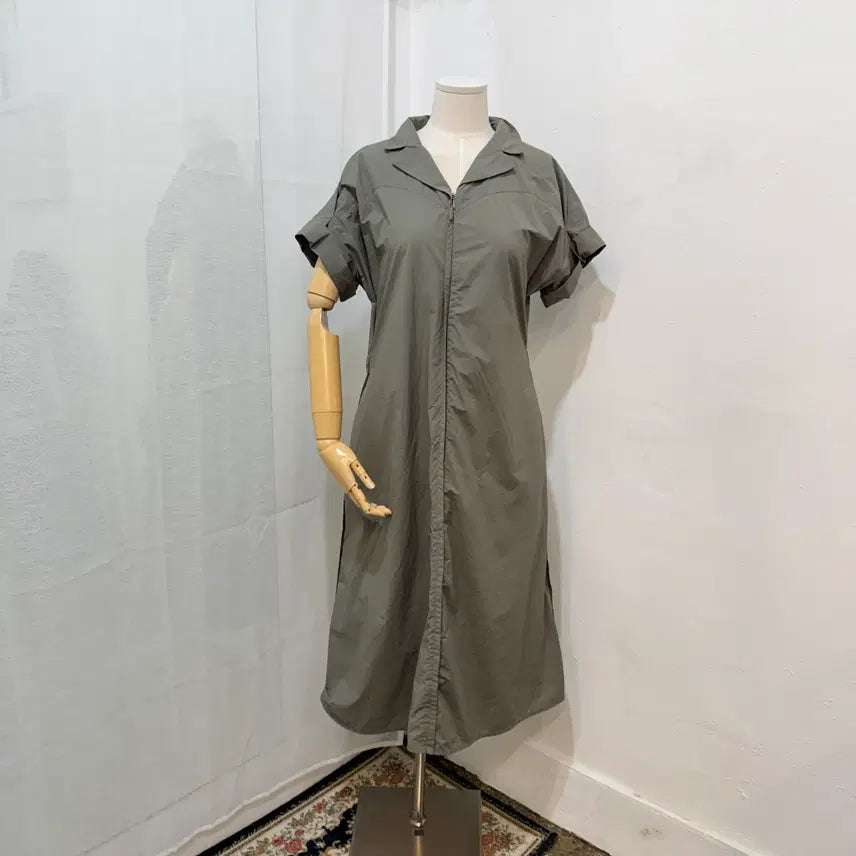 [BUNJANG] BCBG Front Zip Thin Summer Long Dress / BCBG 바스락 앞지퍼 얇은 여름롱원피스 롱드레스 4897