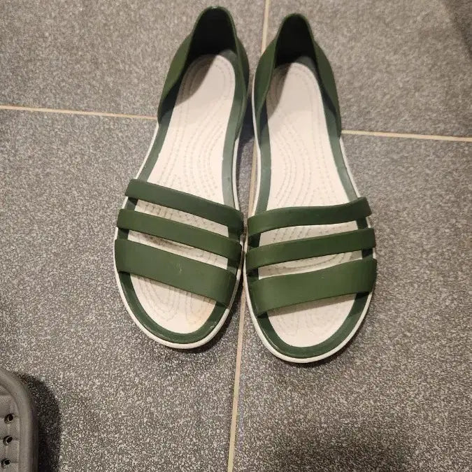 [BUNJANG] Crocs Women's Sandals Green / 크록스 샌들 그린 37