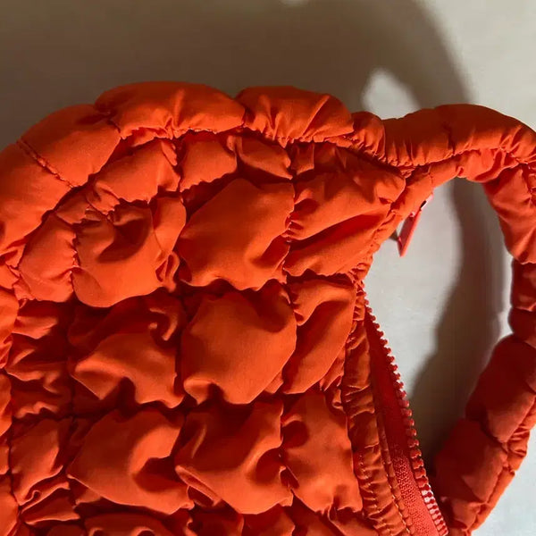 [BUNJANG] COS Micro Quilted Shirring Shoulder Bag - Orange / COS 코스 마이크로  오렌지