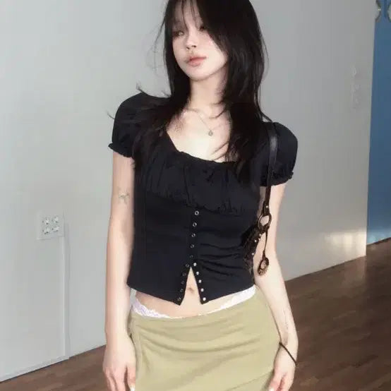 [BUNJANG] Hipnatic Snappy Puff Tee / 히프나틱 스냅퍼프티