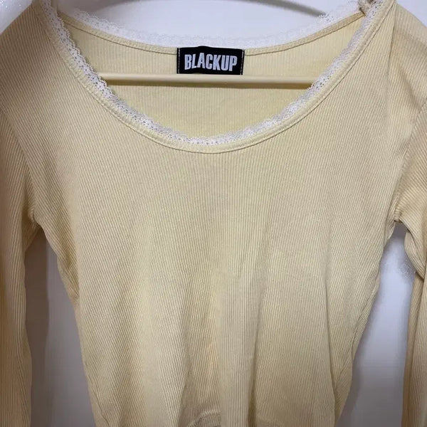 [BUNJANG] Black Up Yellow Lace Crop Long Sleeve Top / 블랙업 연노랑 레이스 크롭 긴팔