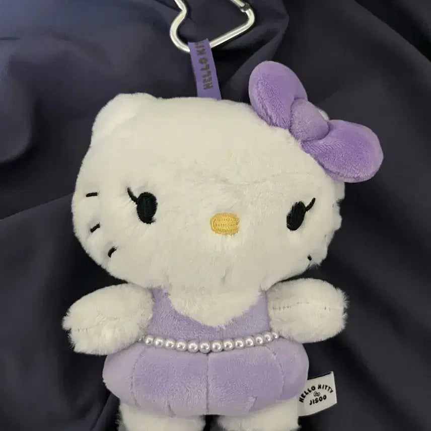 [BUNJANG] Hello Kitty x Jisoo Collaboration Purple Plush Keychain / 헬로키티 X 지수 플러시 키링 퍼플