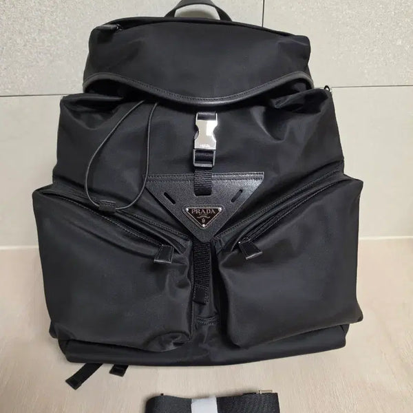 [BUNJANG] Rina Nylon Leather Backpack Black / 리나일론 레더 백팩 블랙