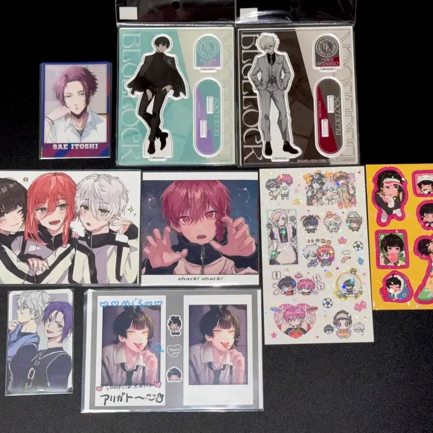 [BUNJANG] Blue Lock Nagi Seishiro & Rin Itoshii Tailor Suit Acrylic Stand & Photocards Bundle / 블루록 나기, 린 정장 아크릴 풀빵님 포카 아무님 스티커 비공굿 일괄