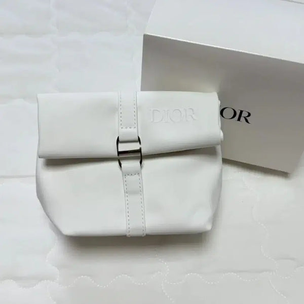 [BUNJANG] Dior White Pouch & Capture Creme Duo Set / [미개봉] 디올 정품 화이트 파우치 판매합니다.