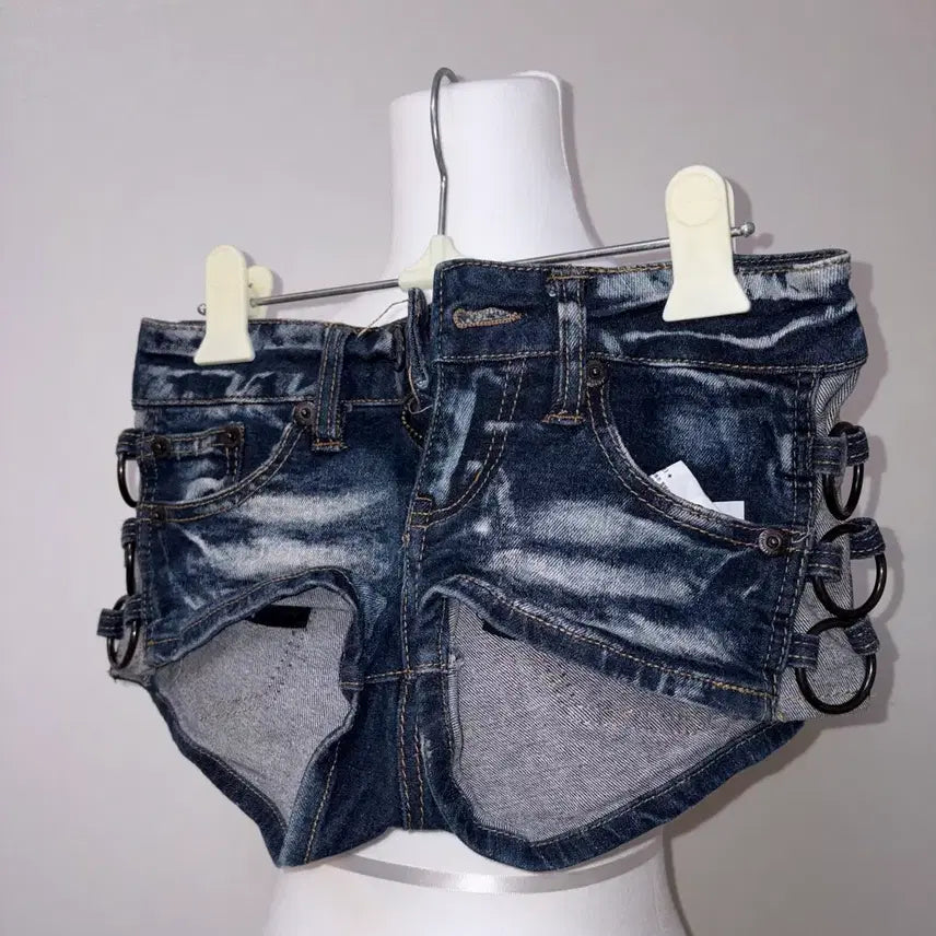 [BUNJANG] Y2K Side Ring Hot Pants / 오네갸루 y2k 사이드 링 반바지 핫팬츠