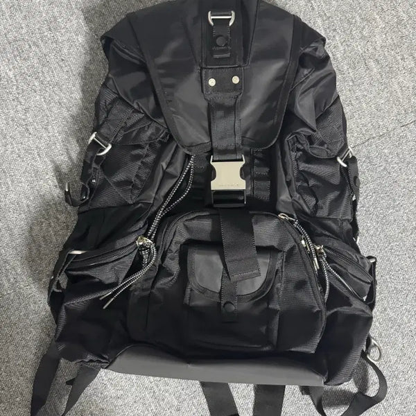 [BUNJANG] Andersson Bell Technical Small Berlin Backpack Black / 앤더슨벨 테크니컬 스몰 베를린 백팩 블랙