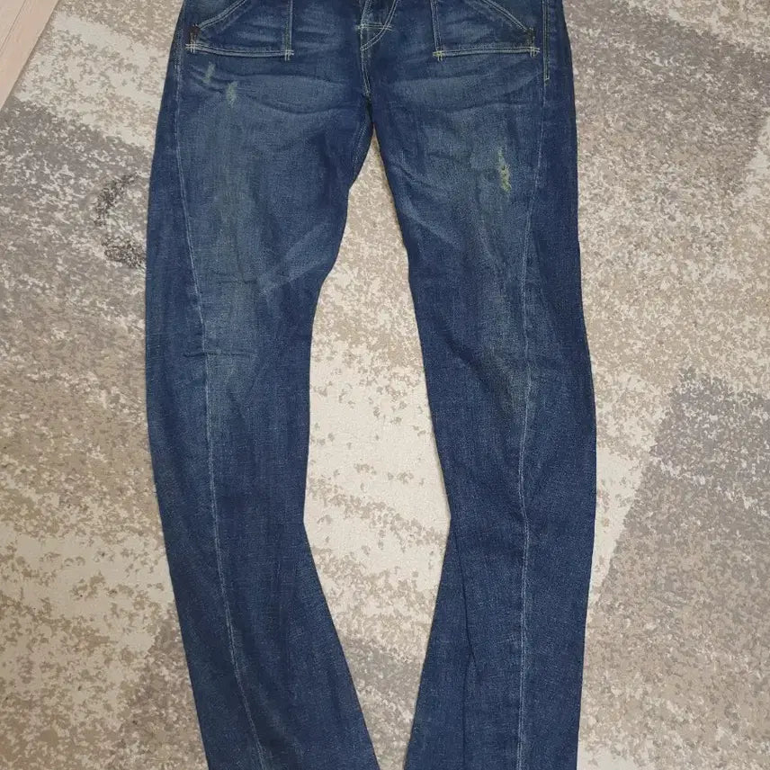 [BUNJANG] Levi's Engineered Jeans 1st Gen Slim Fit Y2K Jeans (Size 25) / [오리지널 Y2K] 리바이스 엔지니어드진 1세대 슬림진 (25사이즈)