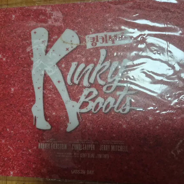 [BUNJANG] Kinky Boots Yes24 Day Mousepad / 뮤지컬 킹키부츠 yes24day 예사데이 특전 마우스패드