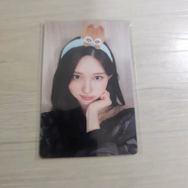 [BUNJANG] IVE Everland POB Gaeul Photocard / 아이브 에버랜드 특전 포카 가을