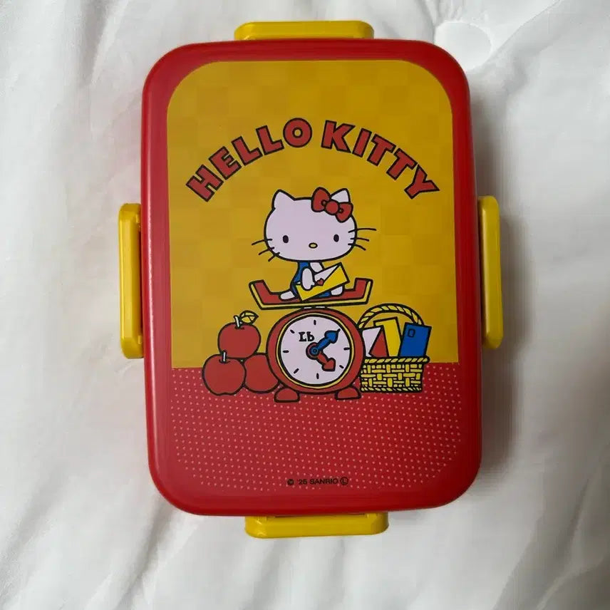 [BUNJANG] Sanrio Hello Kitty Classic Design 4-Tier Lunch Box / 헬로키티 고전디자인 도시락통