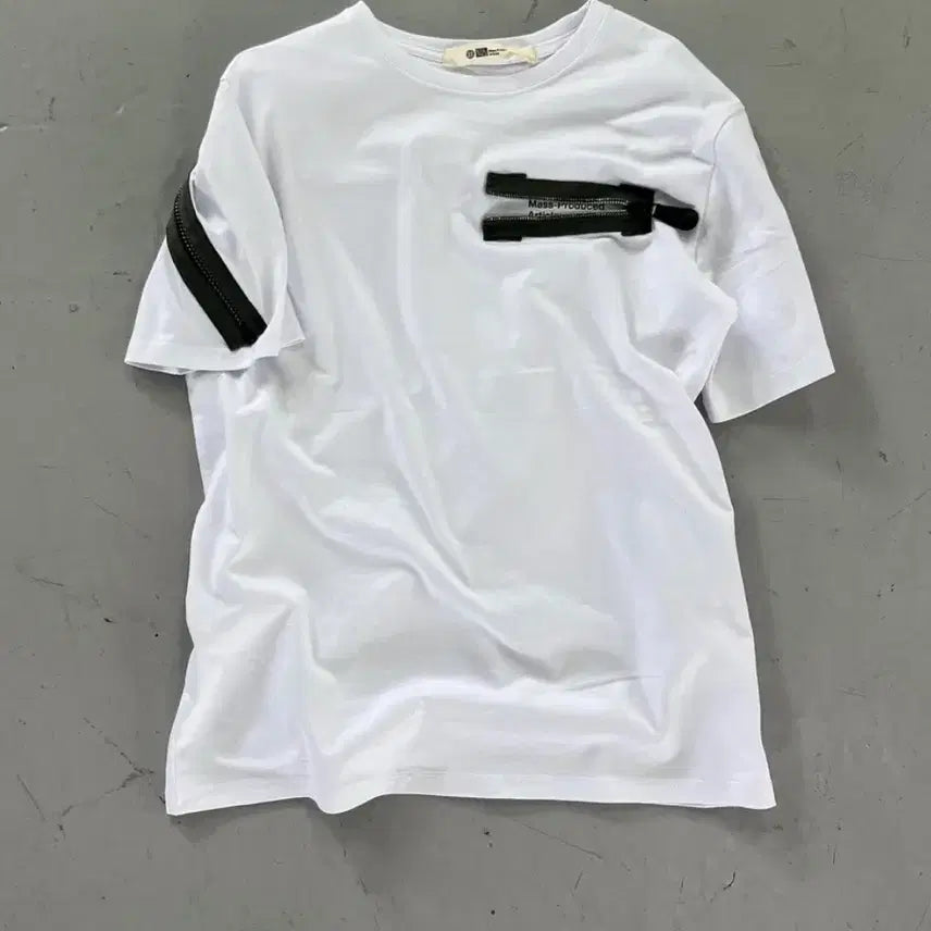 [BUNJANG] Plastic Product Short Sleeve T-Shirt Size L / 플라스틱프로덕트 반팔