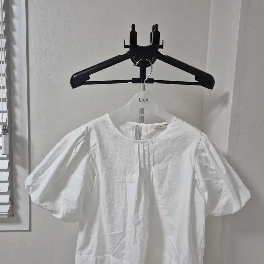 [BUNJANG] J.Mereng Puff Sleeve Blouse / 제이머랭 블라우스