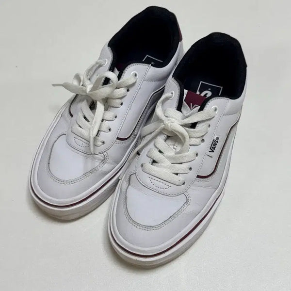 [BUNJANG] Vans Old Skool White Sneakers (230mm) / (여성잡화) 반스 운동화 올드스쿨 화이트 230