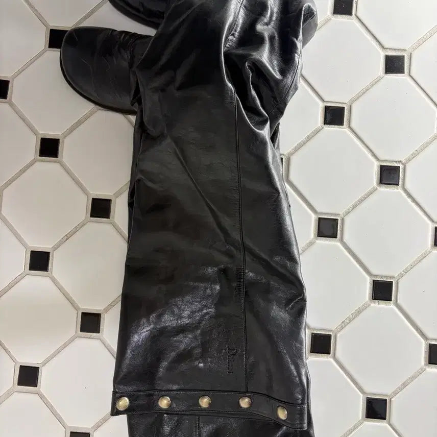 [BUNJANG] Dainit Studded Nihigh Long Boots / 다이닛 스터드 니하이 롱부츠