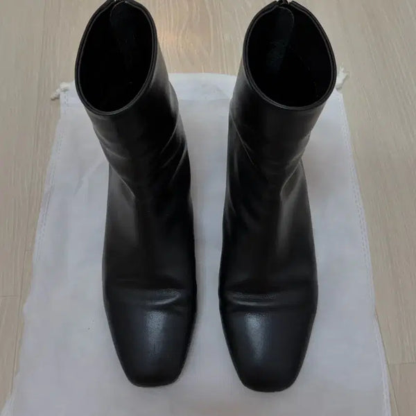 [BUNJANG] Flat Base Leather Boots / 플랫베이스 가죽 부츠(240)