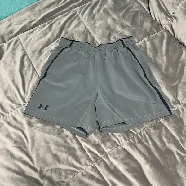 [BUNJANG] Under Armour UA Qualifier WG Puff 5-Inch Shorts / 언더아머 UA 퀄리파이어 WG 퍼프 5인치 쇼츠