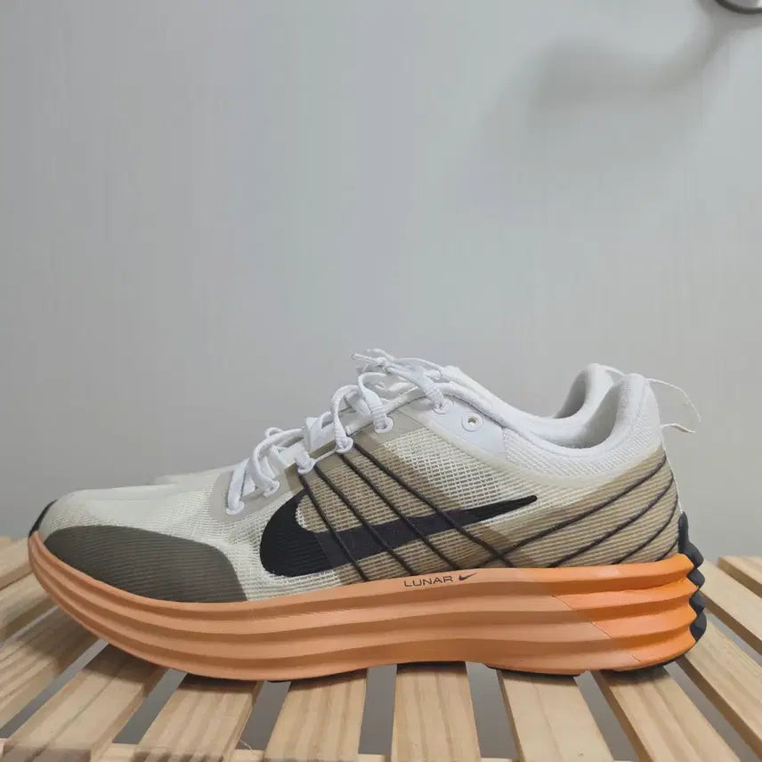 [BUNJANG] Nike Luna Rone Summit White Coconut Milk (280) / #280나이키 루나 롬 서밋 화이트 코코넛 밀크  -1227