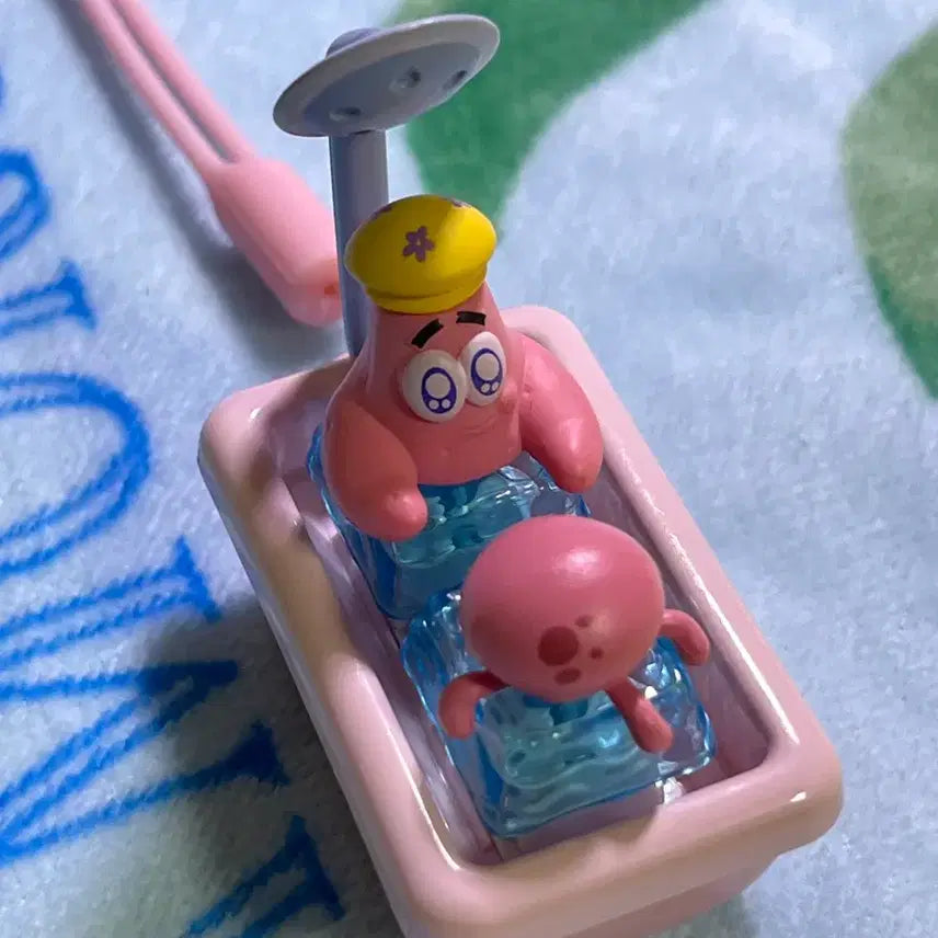 [BUNJANG] SpongeBob & Patrick Star Bath Figure Keycaps / 스폰지밥.뚱이 키캡 목욕 피규어