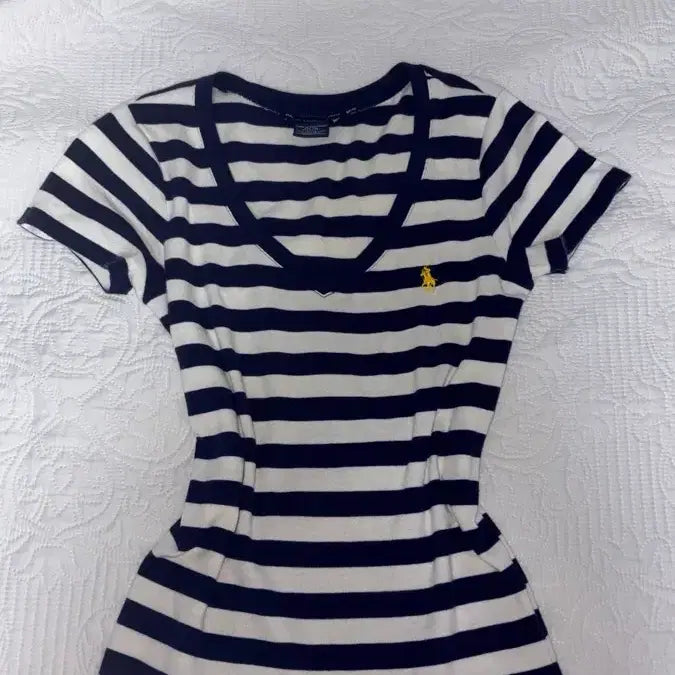 [BUNJANG] Polo Ralph Lauren Women's Striped V-Neck T-Shirt / 폴로 여성 스트라이프 브이넥 반팔