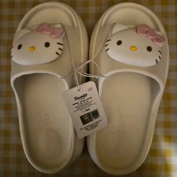 [BUNJANG] Hello Kitty 7cm Platform Slippers 240mm / 헬로키티 7cm 슬리퍼 240mm (새상품)