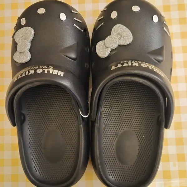 [BUNJANG] Hello Kitty Sandals (Size 250mm) / 헬로키티 샌들 250mm (새상품)