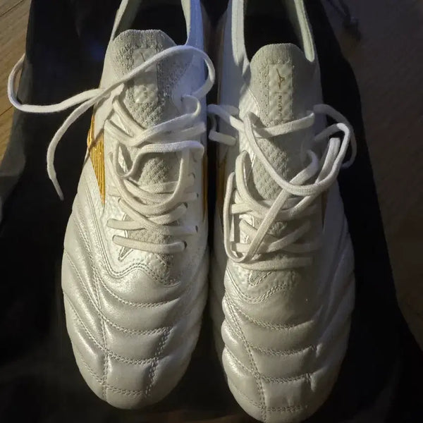 [BUNJANG] Mizuno Morelia Neo 4 Beta JPN 265 Soccer Cleats / 미즈노 모렐리아네오 4 베타 JPN 265