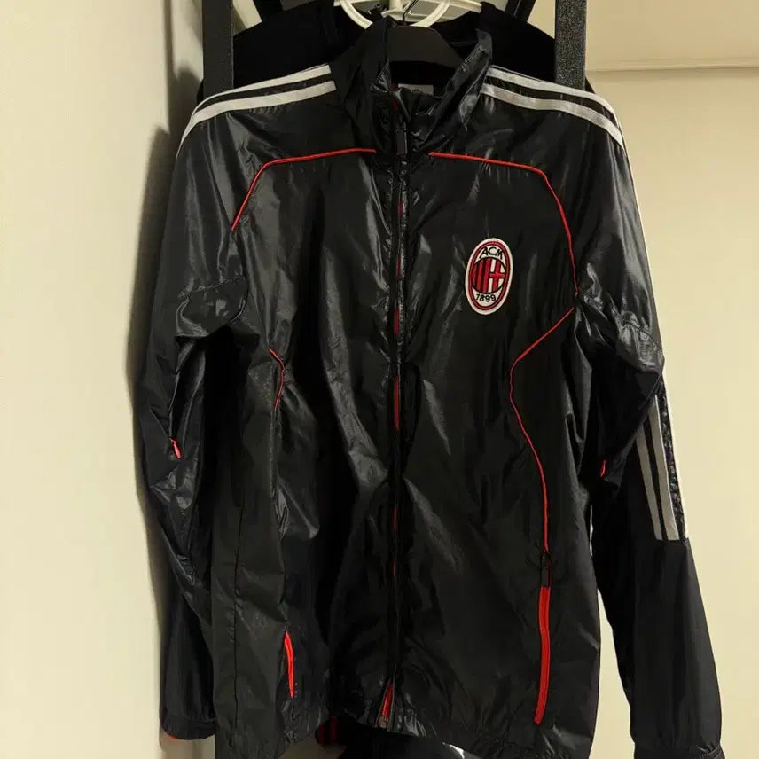 [BUNJANG] AC Milan Windbreaker Jacket (Size 105) / (105) AC 밀란 바람막이 자켓 판매