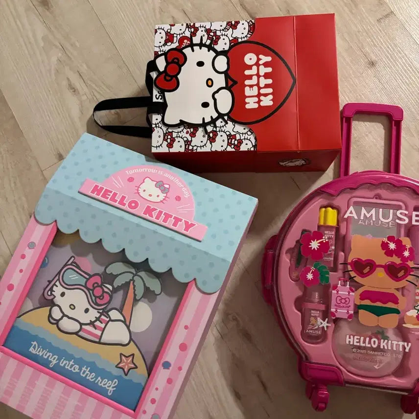 [BUNJANG] Hello Kitty Amuse Sheglam Set / 헬로키티 어뮤즈,쉬글램 셋트