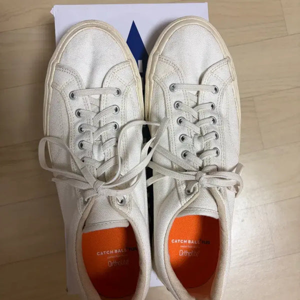 [BUNJANG] Catchball White Sneakers / 캐치볼 화이트 270
