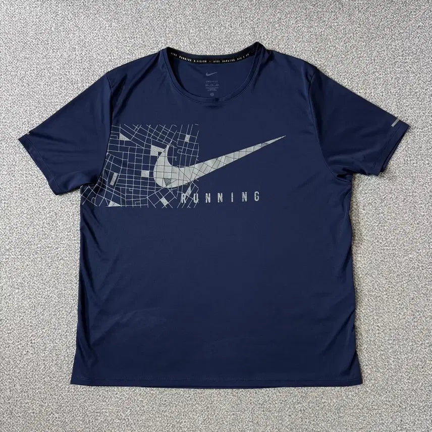 [BUNJANG] Nike Run Division Short Sleeve T-Shirt XXL / 나이키 런디비전 반팔 XXL