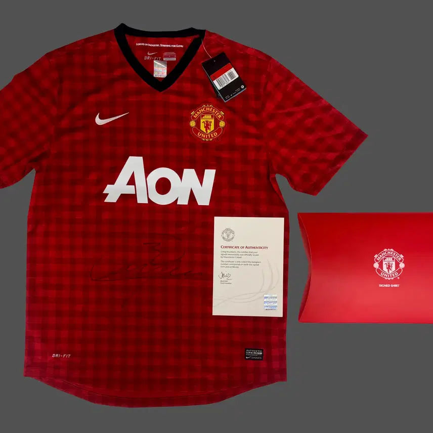 [BUNJANG] Patrice Evra Signed 2012-13 Manchester United Match Issued Jersey / [구단 인증] 파트리스 에브라 친필 사인 2012-13 맨체스터 유나이티드 택채 유니폼