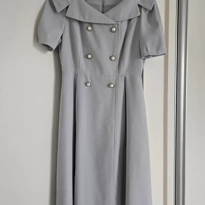 [BUNJANG] Kenneth Lady Pearl Button Dress - Light Gray (Size 55) / 케네스레이디 원피스 55