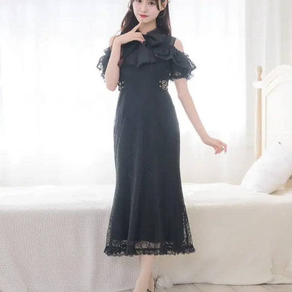 [BUNJANG] ROJITA Lolita Harajuku Shoulder Cutout Lace Black Long Dress / 일본해외의류 브랜드 ROJITA 로지타 :: 로리타 하라주쿠 어깨트임 레이스 블랙롱원피스 드레스