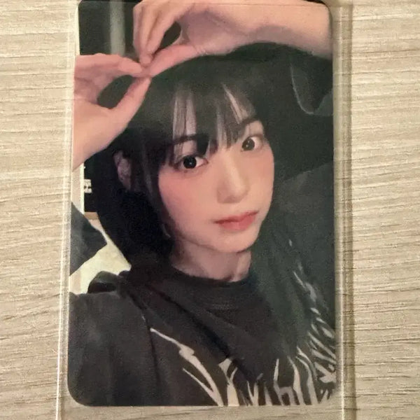 [BUNJANG] QWER Siyeon Photocard Beat Road / QWER 시연 당첨자 포카 비트로드 리본시연포카 양도