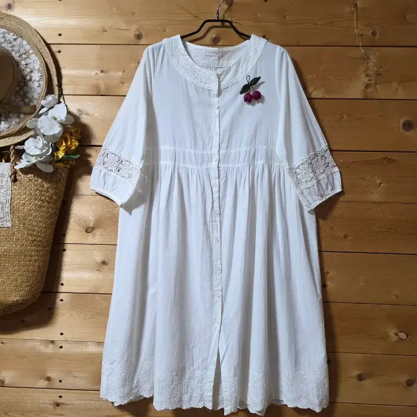 [BUNJANG] Giny Story Corsage Coordi Cotton Fit Blouse / 2. story giny.  면원핏. /코사지 코디용