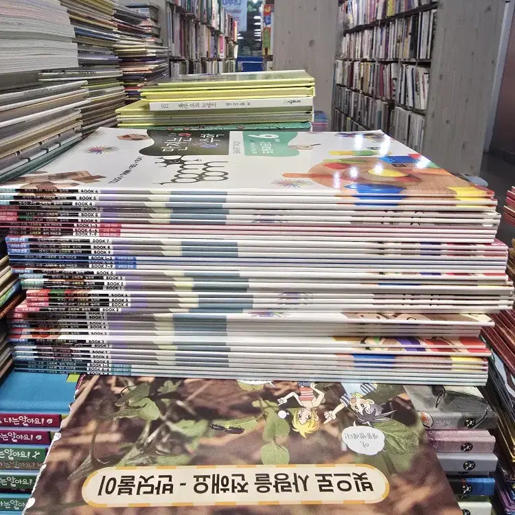 [BUNJANG] Kids Scolle 'Manjineun Suhak' 36-Book Set Children's Used Books / 만지는수학 키즈스콜레 36권 세트 어린이책 중고책