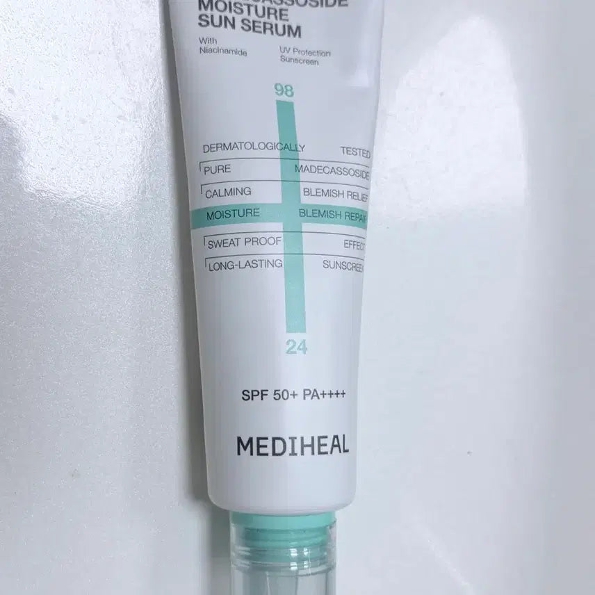 [BUNJANG] Mediheal Madecassoside Moisture Sun Serum / 메디힐 마데카소사이드 수분 선세럼_흔적 리페어 1개