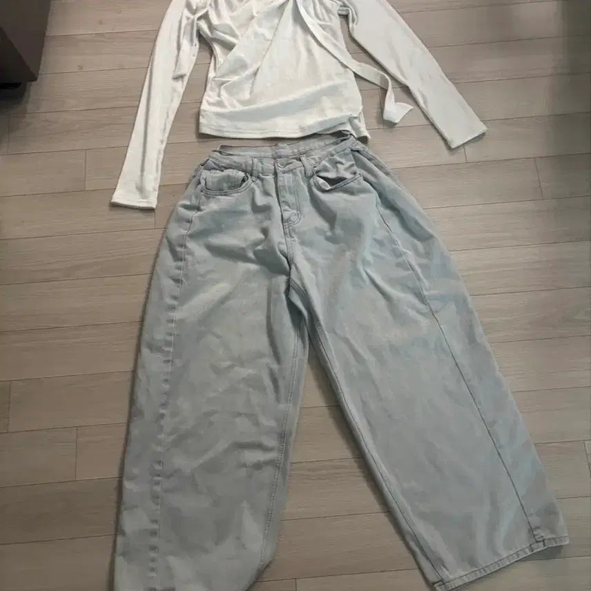 [BUNJANG] Light Wash Off-Shoulder Wide-Leg Pants / 오프숄더 연청와이드팬츠