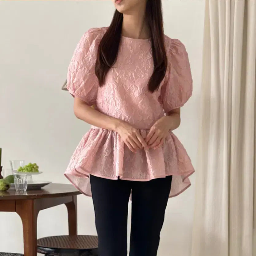 [BUNJANG] THE VACATION SHOP Pink Jacquard Blouse / 더베케이션샵(THE VACATION SHOP) 핑크 자가드 블라우스 44-66 새상품