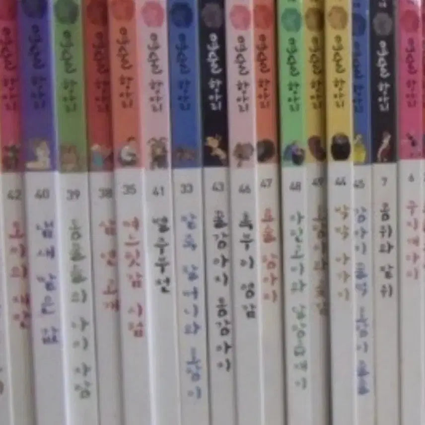 [BUNJANG] Aram's 85-Volume Collection of Traditional Fairy Tale Pot / 인생전래 요술항아리 아람 85권 세트 어린이책 중고책