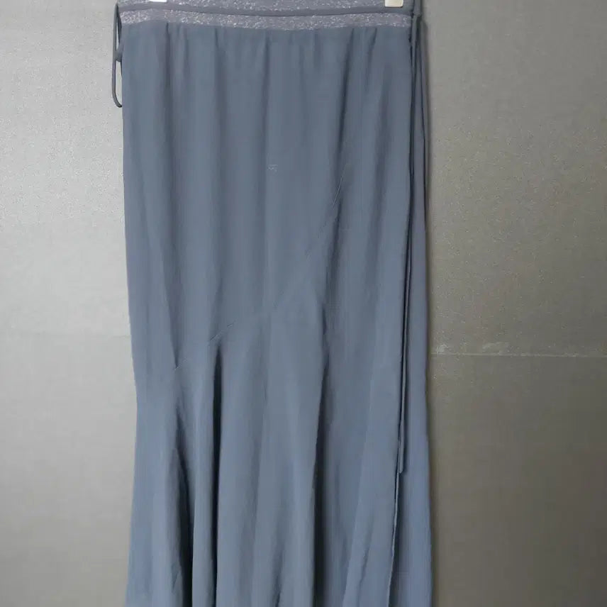 [BUNJANG] Juicy Judy Chiffon Pleated Long Skirt (28-inch waist, fits 66-77) / 진짜만원 쥬시쥬디 쉬폰 66 77 롱스커트