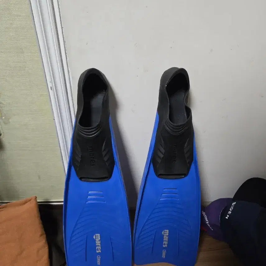 [BUNJANG] Mares Clipper Fins Blue EU 43-44 (270-275) / 상태굿) 마레스 클리퍼 오리발 블루 270-275