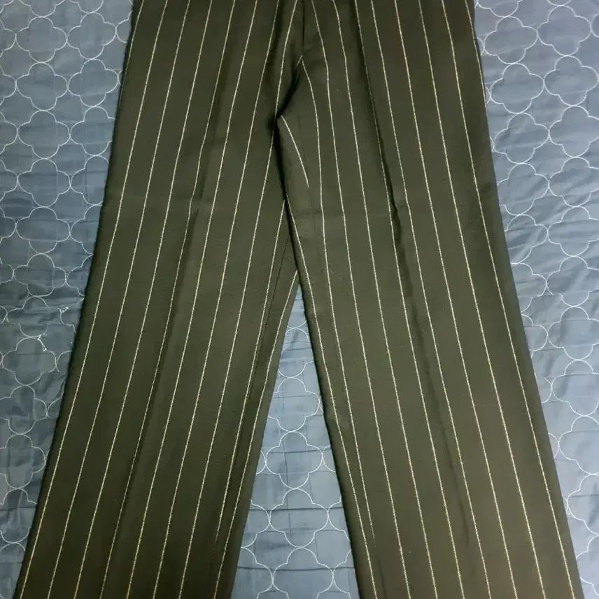 [BUNJANG] Time Postmodern Classic Stripe Stretch Semi-Flare Slacks Black / 타임 포스트모던 클래식 스트라이프 스트레치 세미플레어 슬랙스 블랙 (32)
