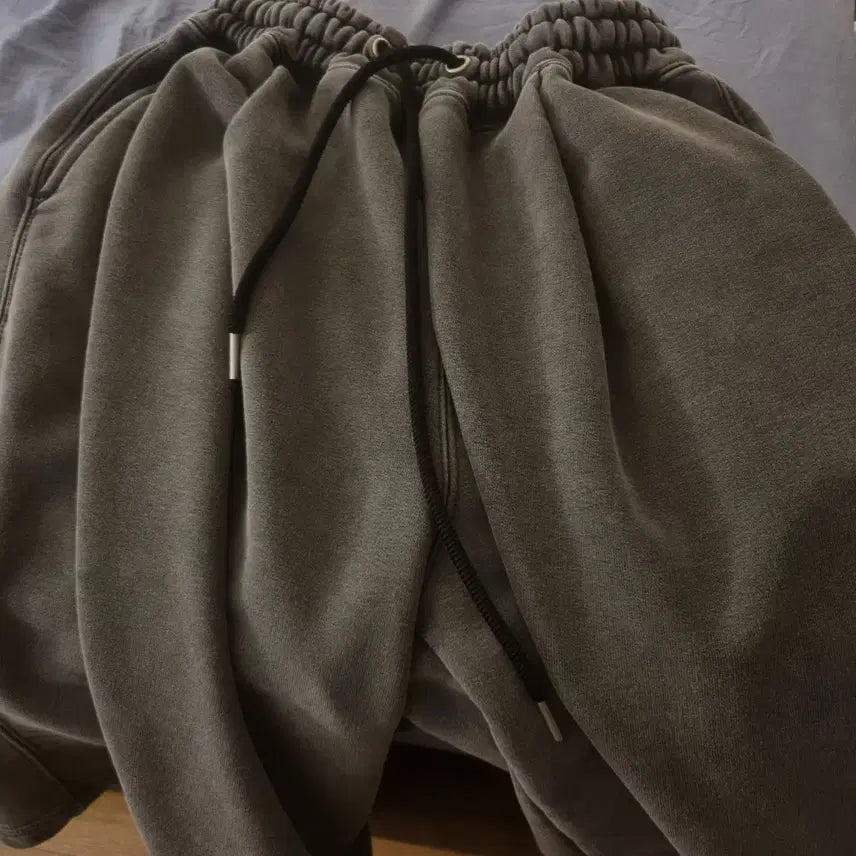 [BUNJANG] Looker Code One Cut Half Sweat Pants Grey / 로커드 원컥 하프 스웻 팬트 그레이