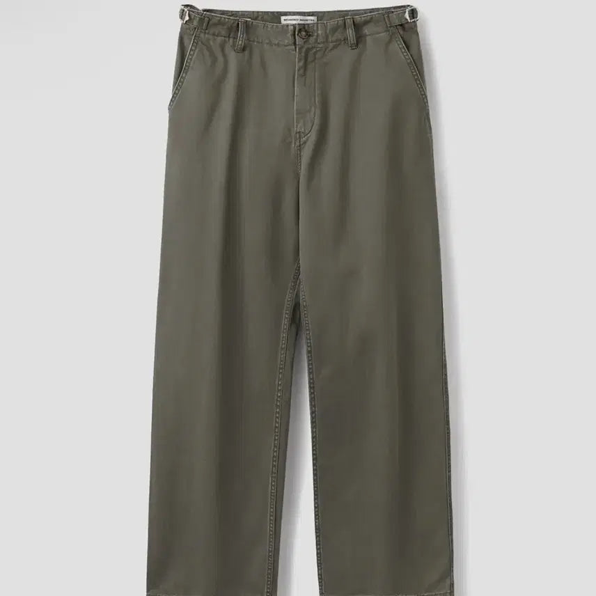 [BUNJANG] Stuckers x Weekend Chino Pants Dusty Olive / [32] [스토커즈 콜라보] 위켄드 치노 팬츠 더스티 올리브