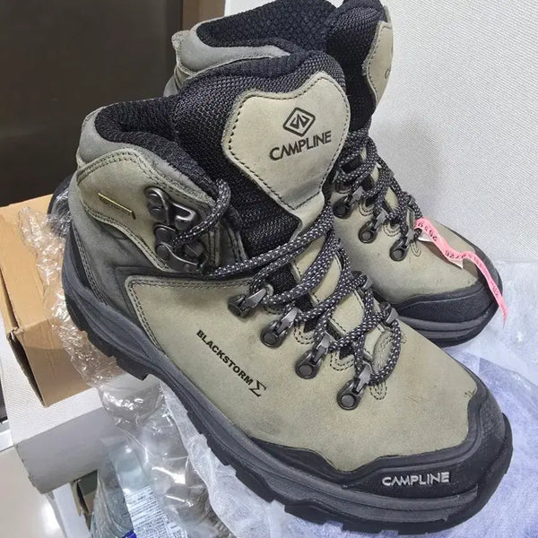 [BUNJANG] Campline Blackstorm Hiking Boots Khaki Size 230 / 캠플라인 블랙스톰 등산화 카키 230